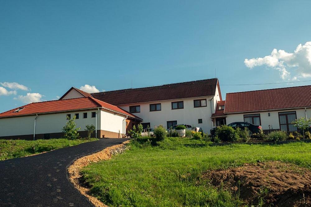 Alsoszuha Lovas Vendeghaz Bed & Breakfast Exterior foto
