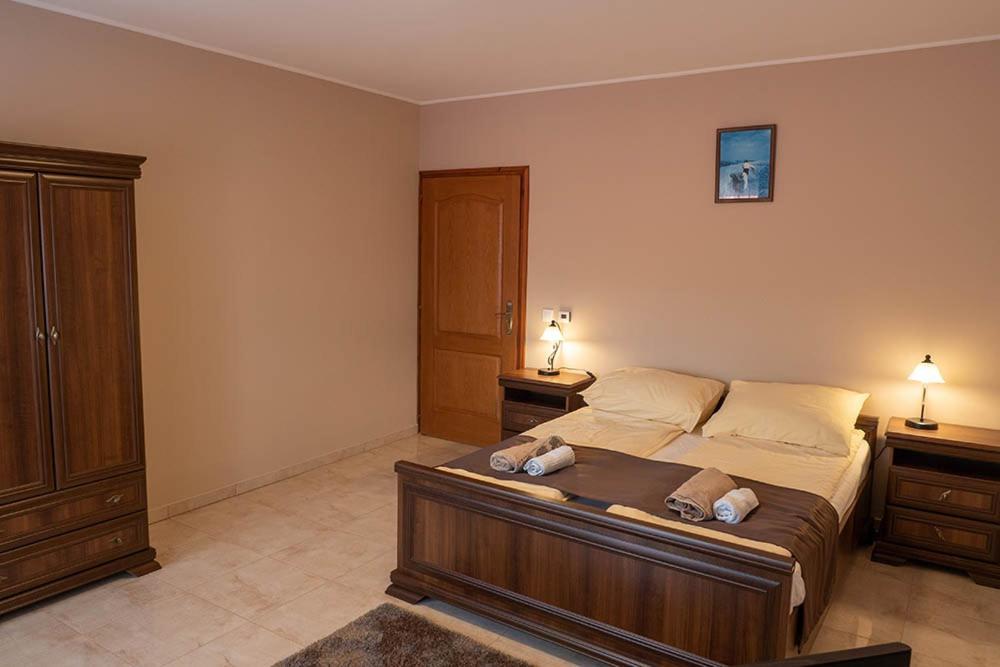 Alsoszuha Lovas Vendeghaz Bed & Breakfast Exterior foto