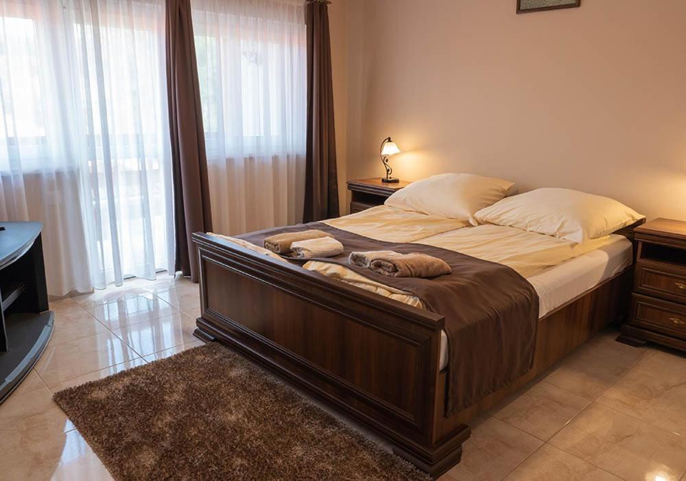 Alsoszuha Lovas Vendeghaz Bed & Breakfast Exterior foto