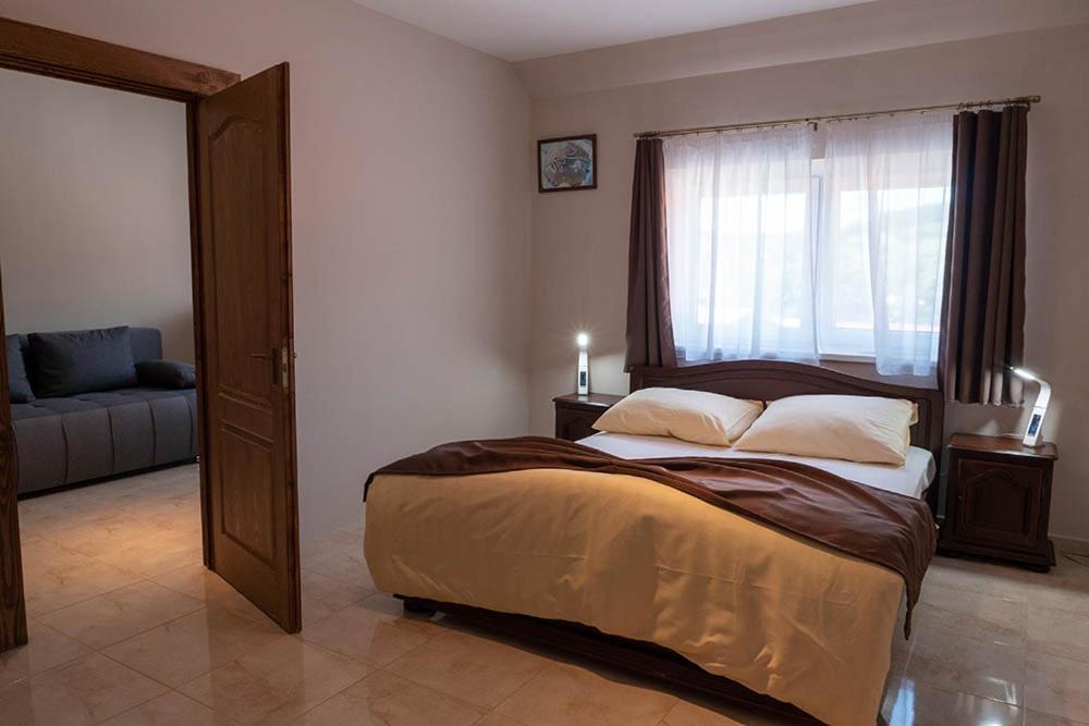 Alsoszuha Lovas Vendeghaz Bed & Breakfast Exterior foto