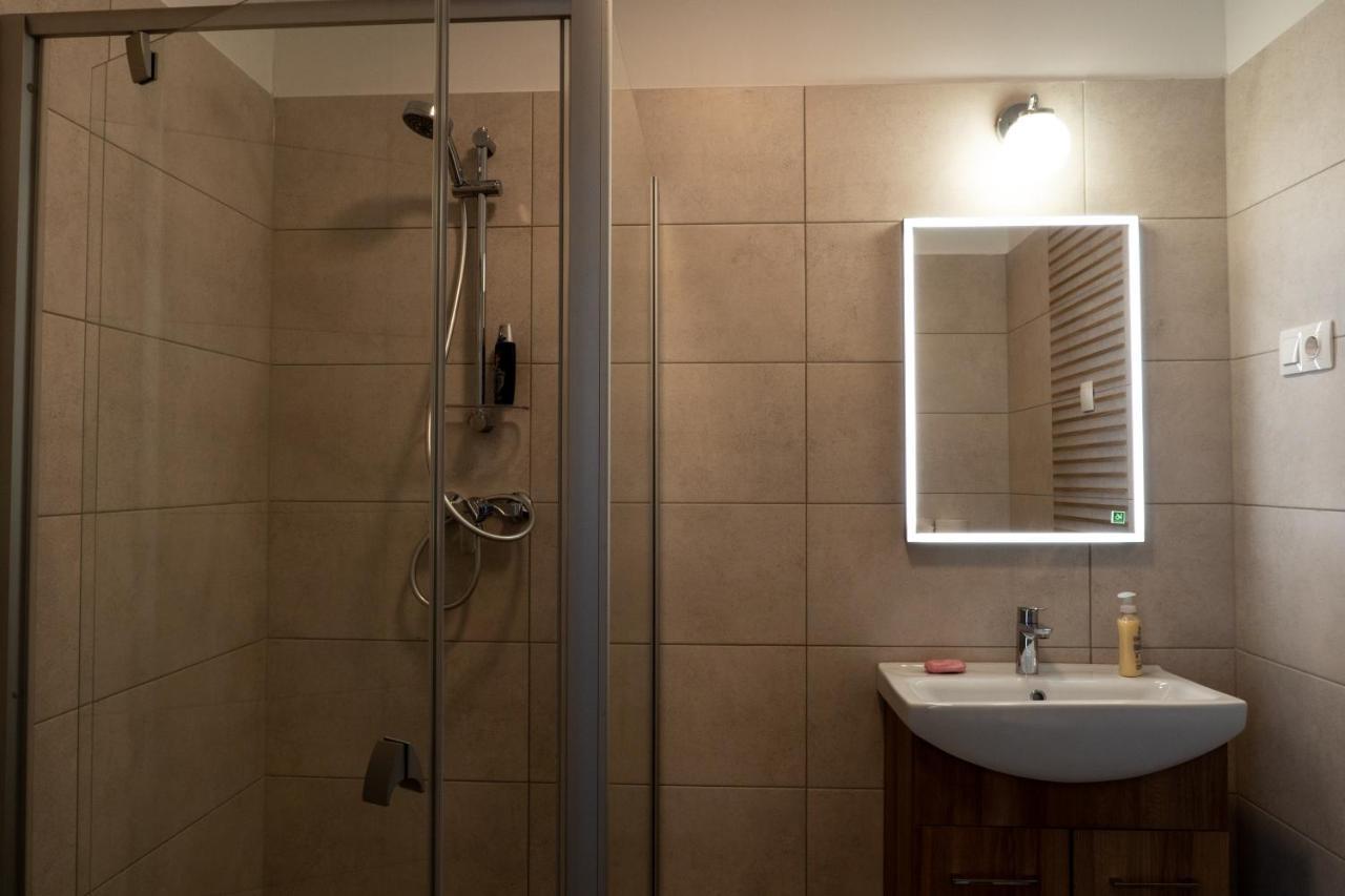 Alsoszuha Lovas Vendeghaz Bed & Breakfast Exterior foto